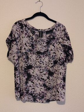 Cynthia Rowley Lavender and Black Abstract Short-Sleeve Top